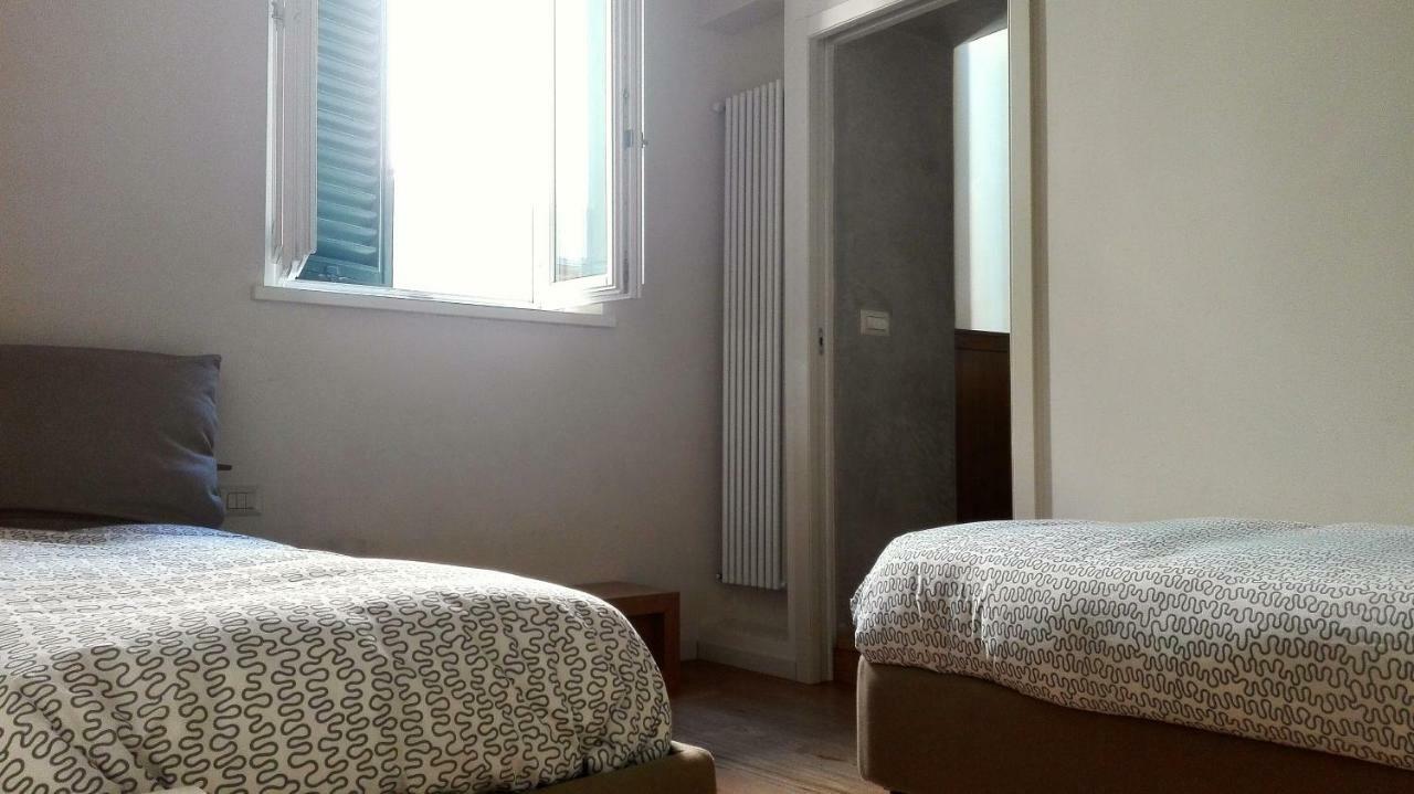 Appartamento Moderno In Centro Storico Lukka Zewnętrze zdjęcie